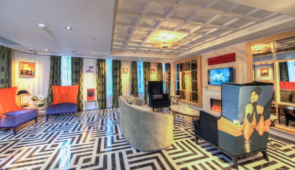 Hong Kong Hotel Madera Hollywood Yelo Asia HK