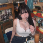 【IG女神檔案#1】港女 00 後素人 @_vi.viiiii 極致 Y2K 反差風格速報