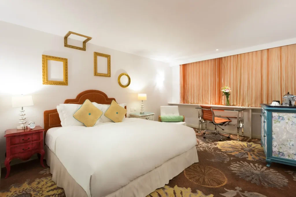 The Luxe Manor Yelo Asia